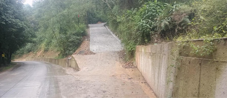 代表建议项目——黄草坝公益性公墓道路一期工程完工_副本